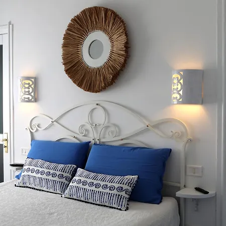 לינה וארוחת בוקר Kale בארי