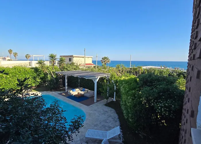 Kalè Bed & Breakfast 4*